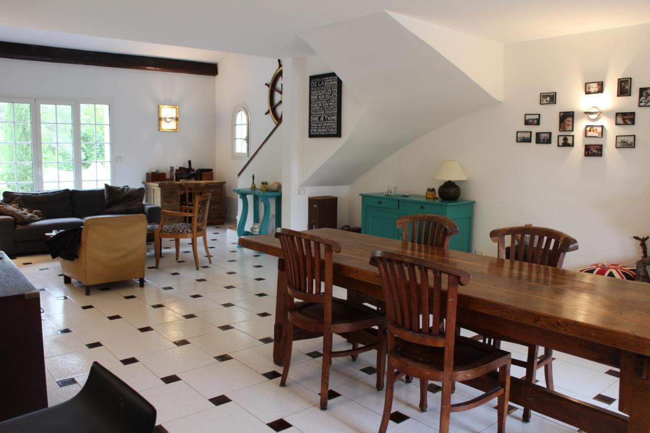 Le Chene Et L'Eau Bed & Breakfast รอกเกอบรูน-ซูร์-อาร์ฌ็องส์ ภายนอก รูปภาพ