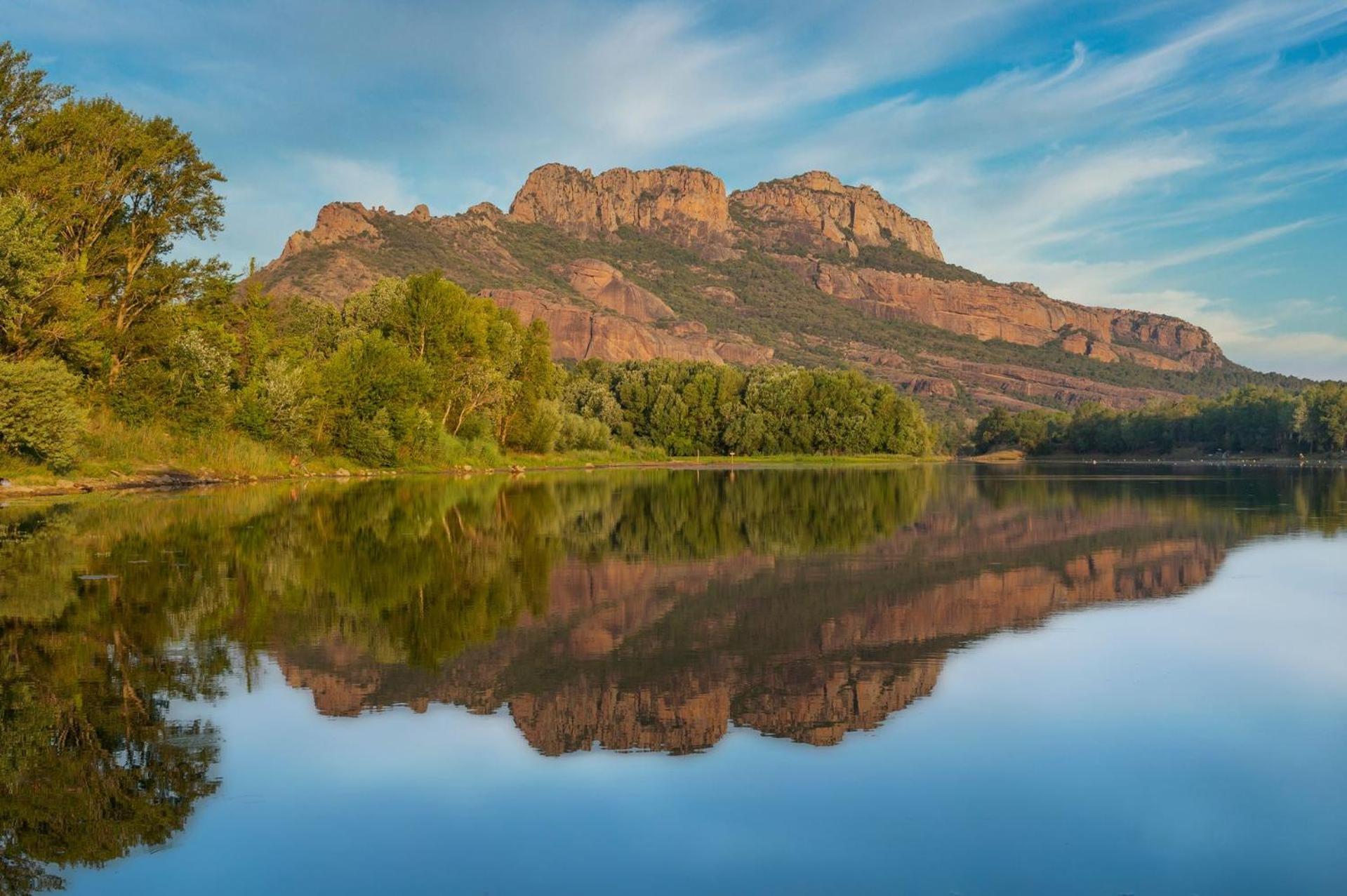 Le Chene Et L'Eau Bed & Breakfast รอกเกอบรูน-ซูร์-อาร์ฌ็องส์ ภายนอก รูปภาพ